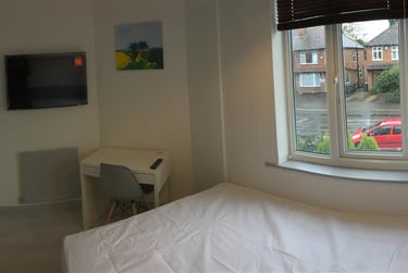 4 bed house, Lower Road, Lenton Abbey, Beeston, NG92GT - Image 3